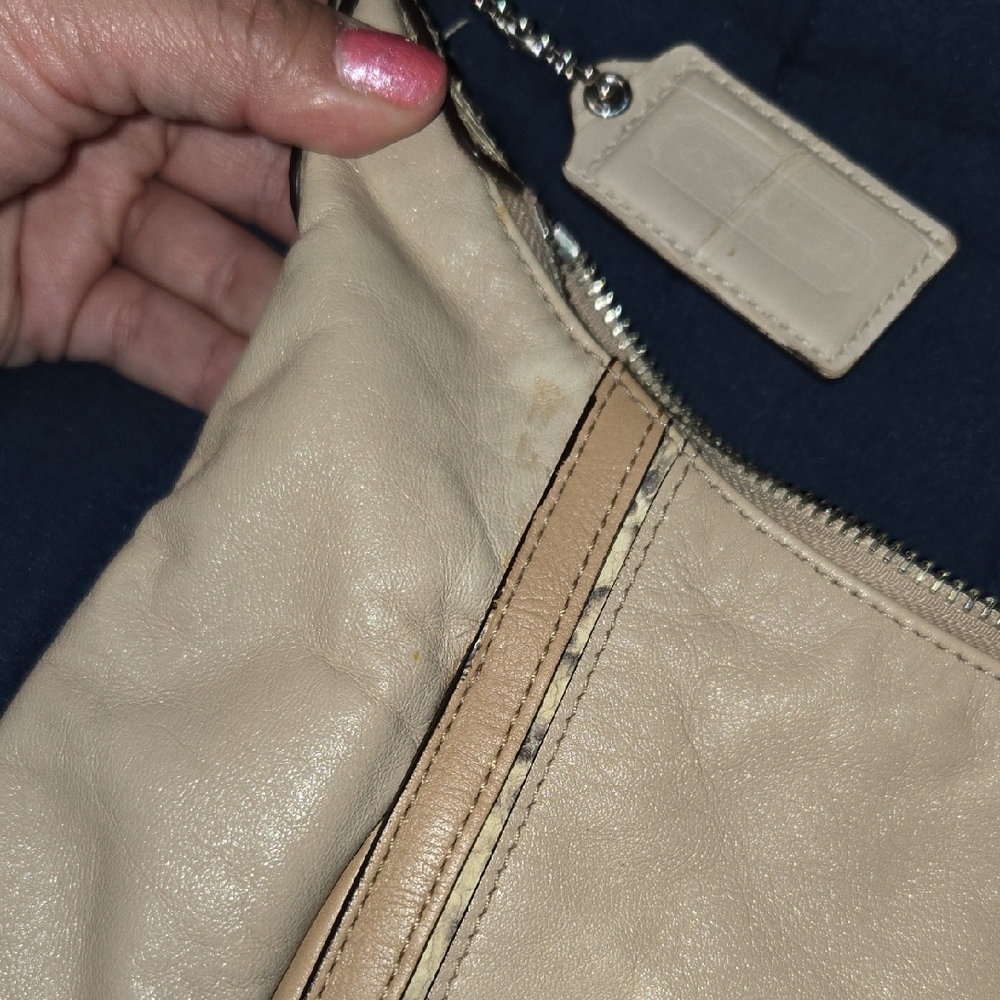 Coach Kristin Hobo Tan Leather Bag - Picture 3 of 13